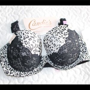 NWT Candie’s perfect lift bra